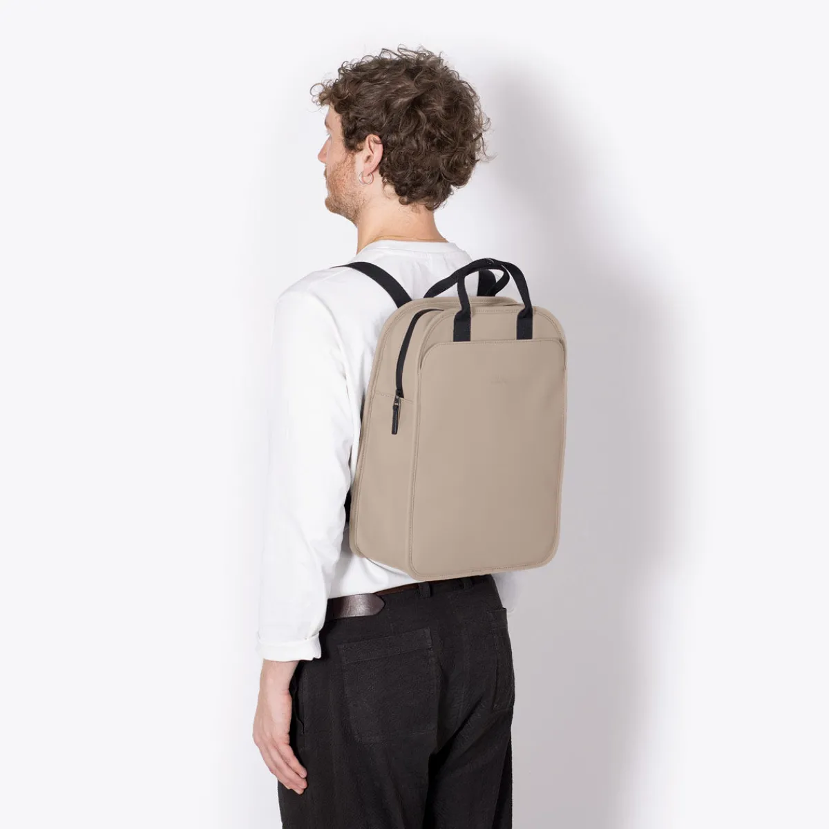 Lotus Infinity Series | Rucksäcke | Ucon Acrobatics Alison Medium Backpack Sand