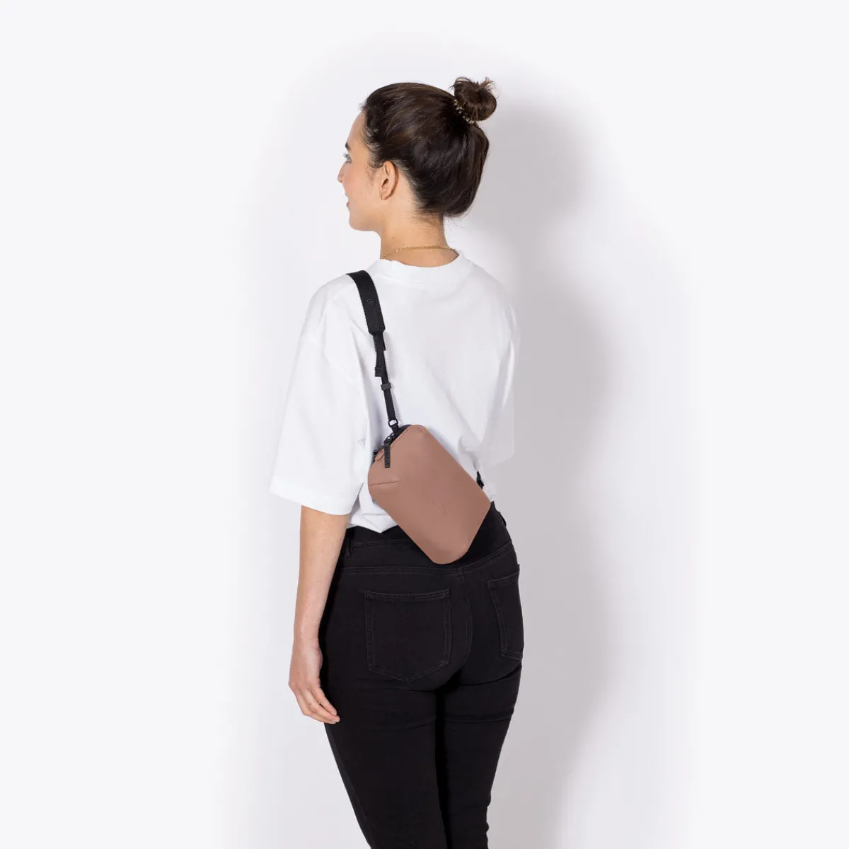 Lotus Series | Crossbody-taschen | Ucon Acrobatics Ando Medium Bag Redwood