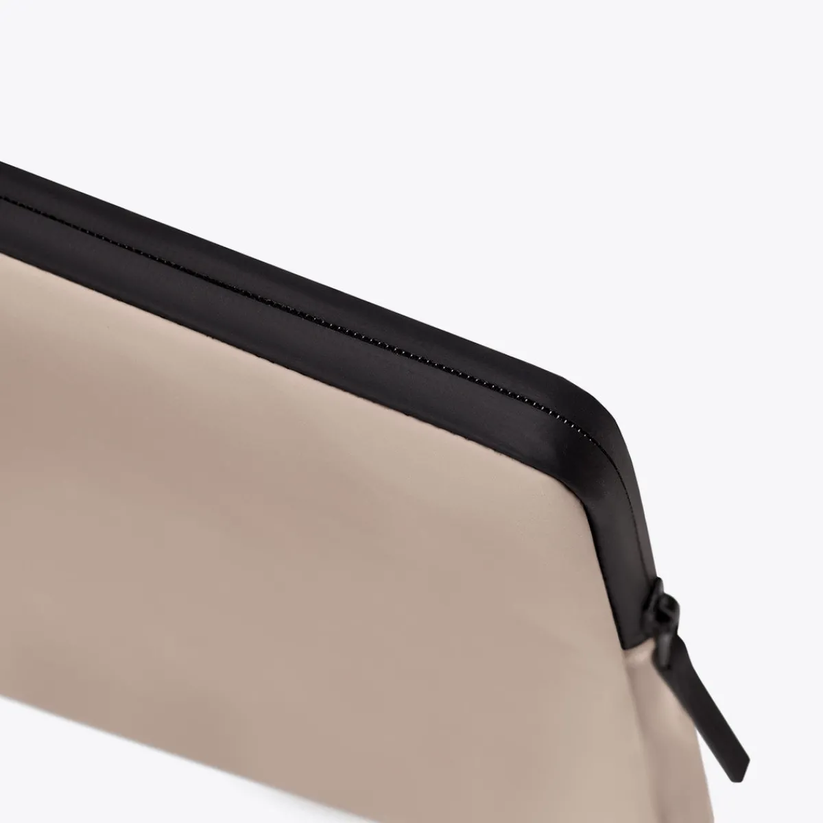 Lotus Series | Ucon Acrobatics Argos Medium Sleeve Nude