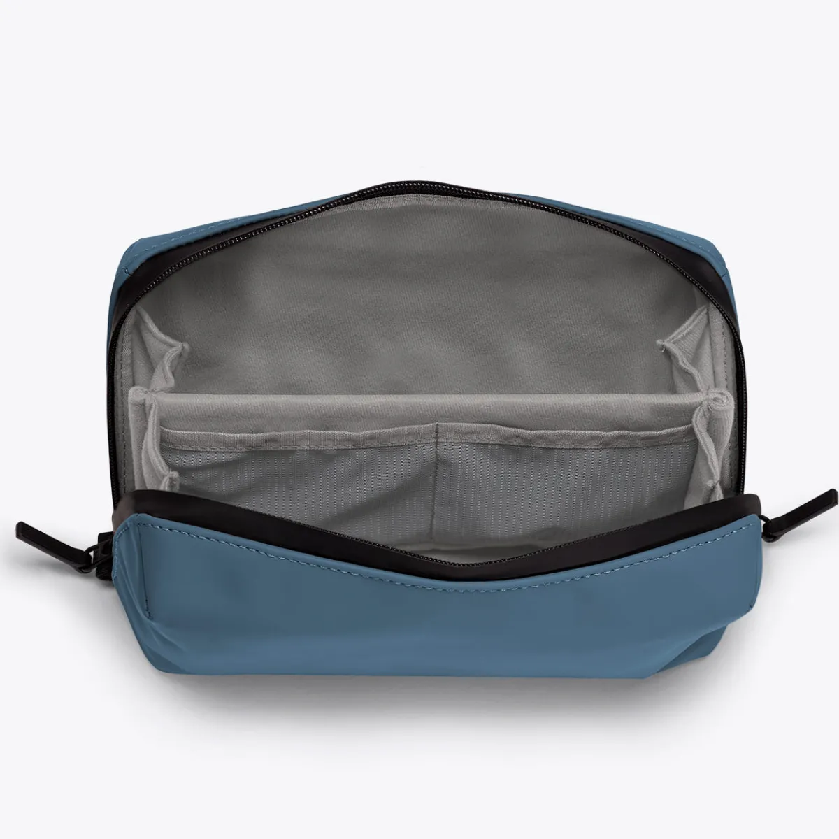 Lotus Series | Ucon Acrobatics Gosho Bag Petrol