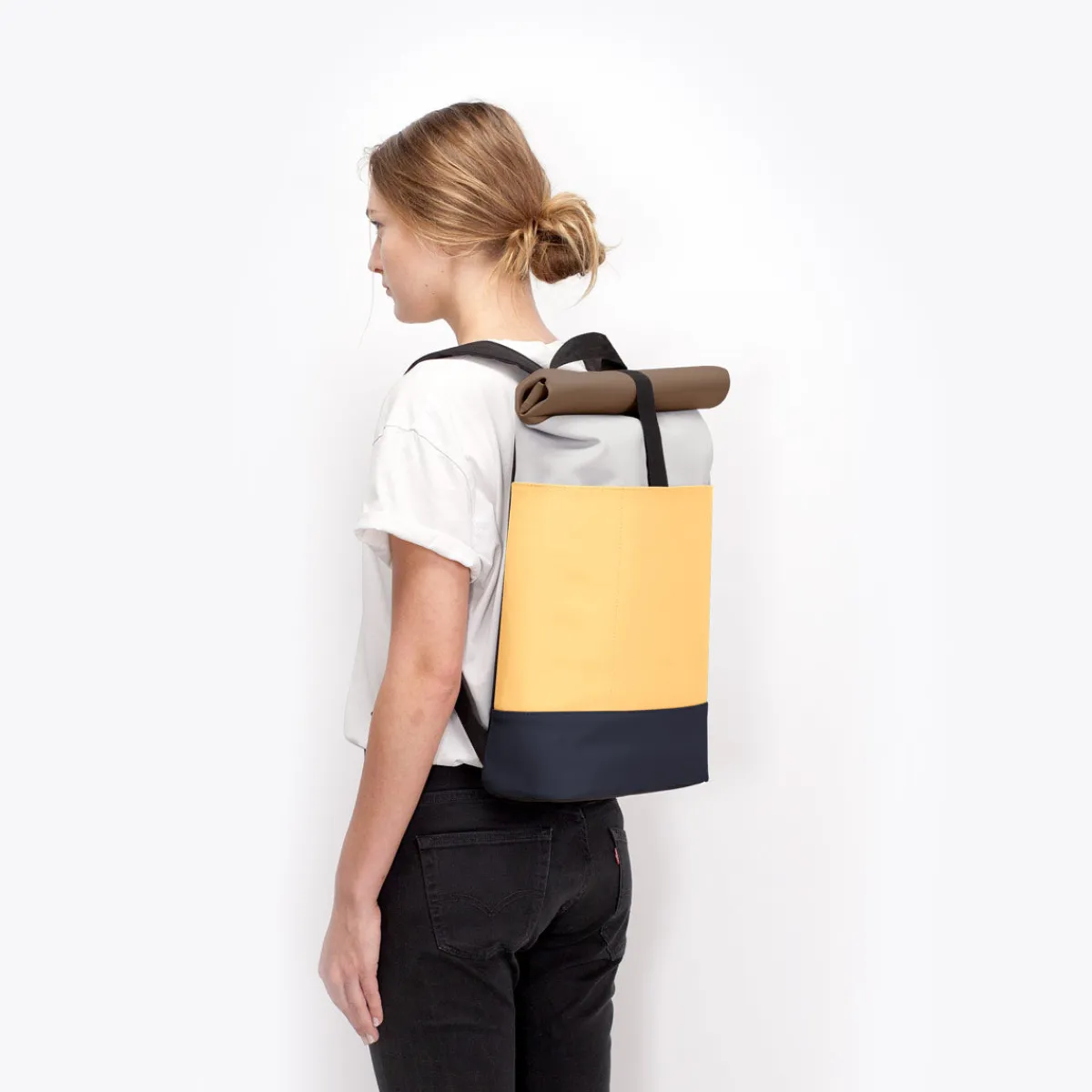 Lotus Infinity Series | Hajo Medium | Ucon Acrobatics Hajo Medium Backpack GlacierGrey-Lemon