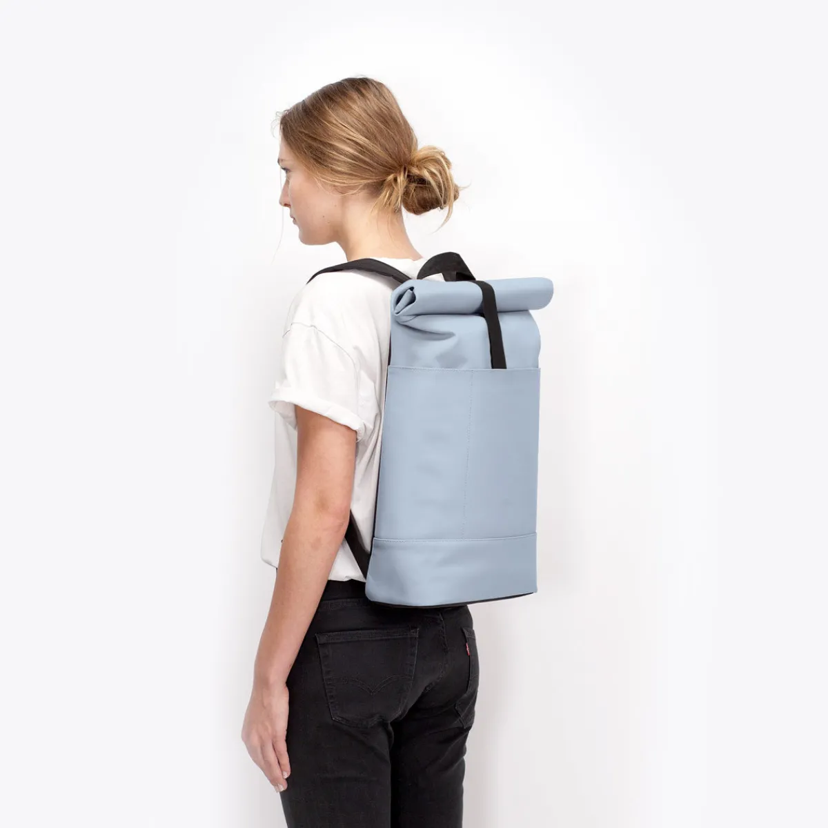 Lotus Infinity Series | Hajo Medium | Ucon Acrobatics Hajo Medium Backpack FogBlue