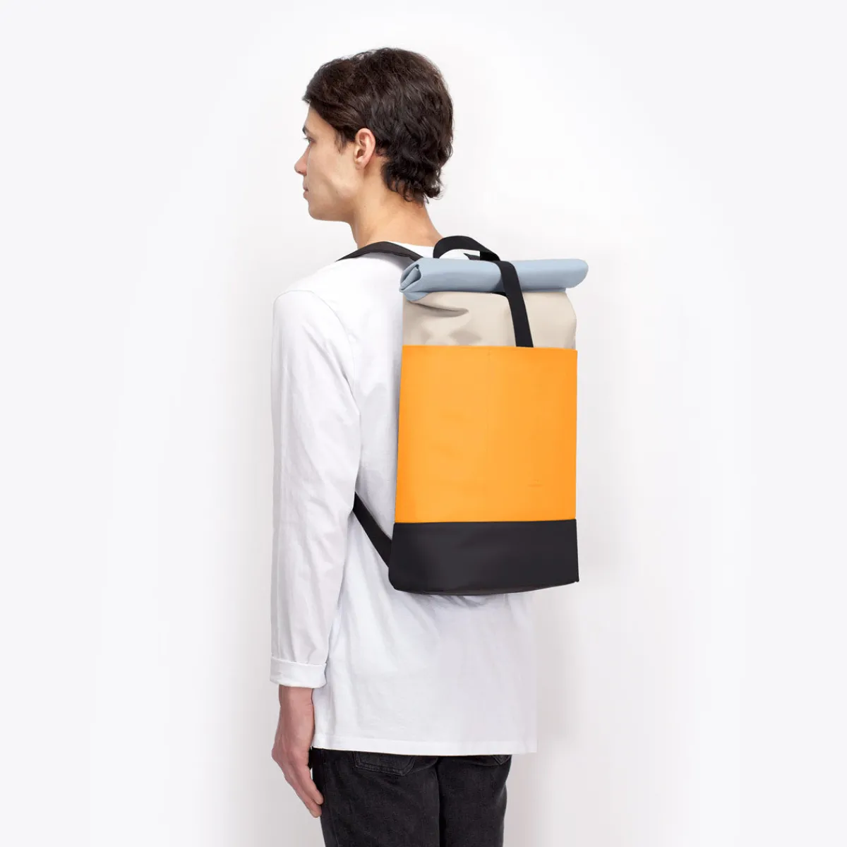Lotus Series | Hajo Medium | Ucon Acrobatics Hajo Medium Backpack LightSand-Amber