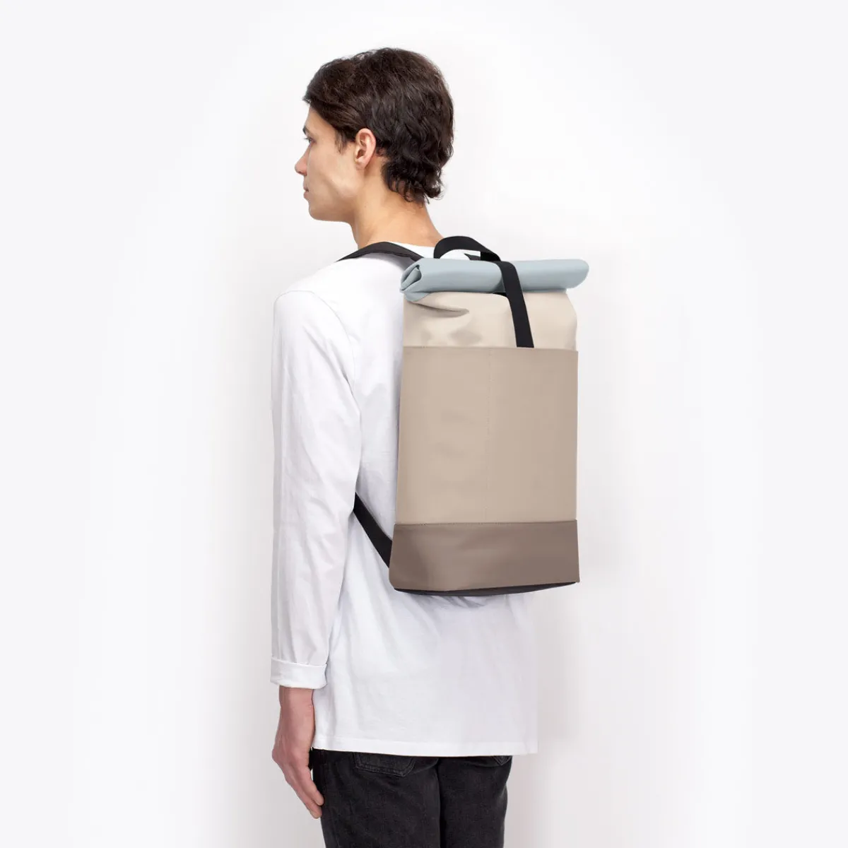 Lotus Infinity Series | Hajo Medium | Ucon Acrobatics Hajo Medium Backpack LightSand-Sand
