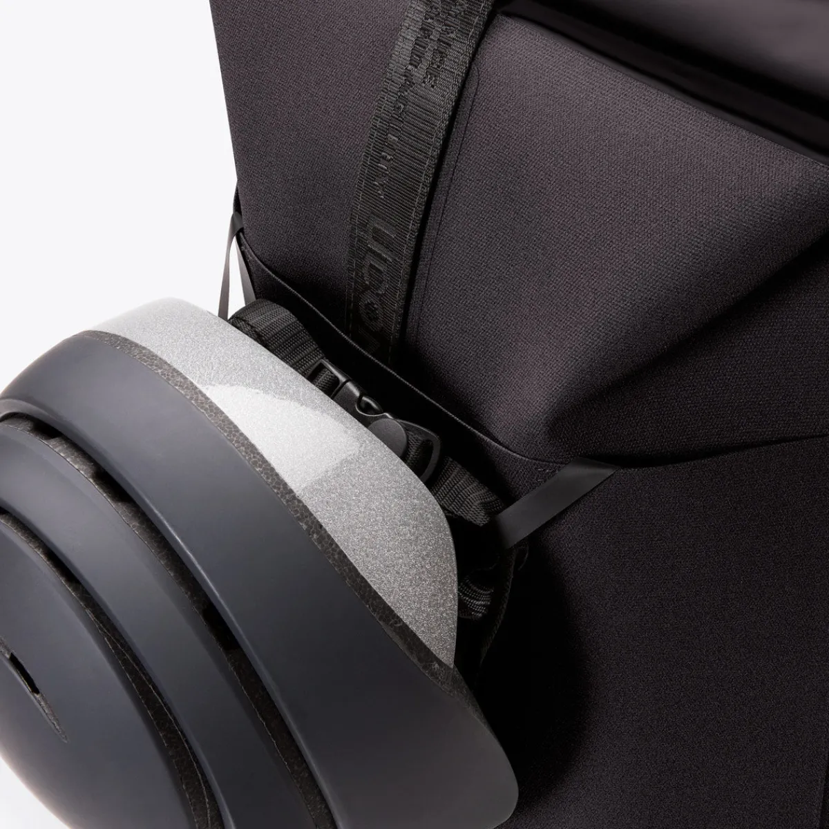 Phantom Endurance | Hajo Medium | Ucon Acrobatics Hajo Medium Backpack AsphaltReflective