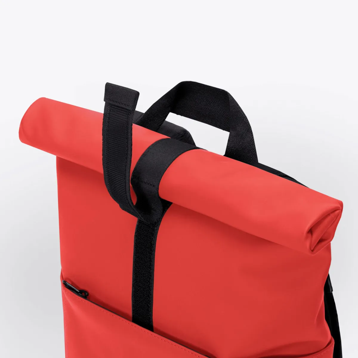 Lotus Series | Hajo Medium | Ucon Acrobatics Hajo Medium Backpack Red
