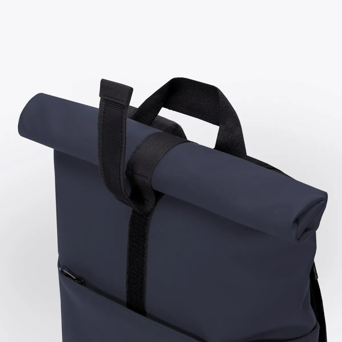Lotus Infinity Series | Hajo Medium | Ucon Acrobatics Hajo Medium Backpack DarkNavy