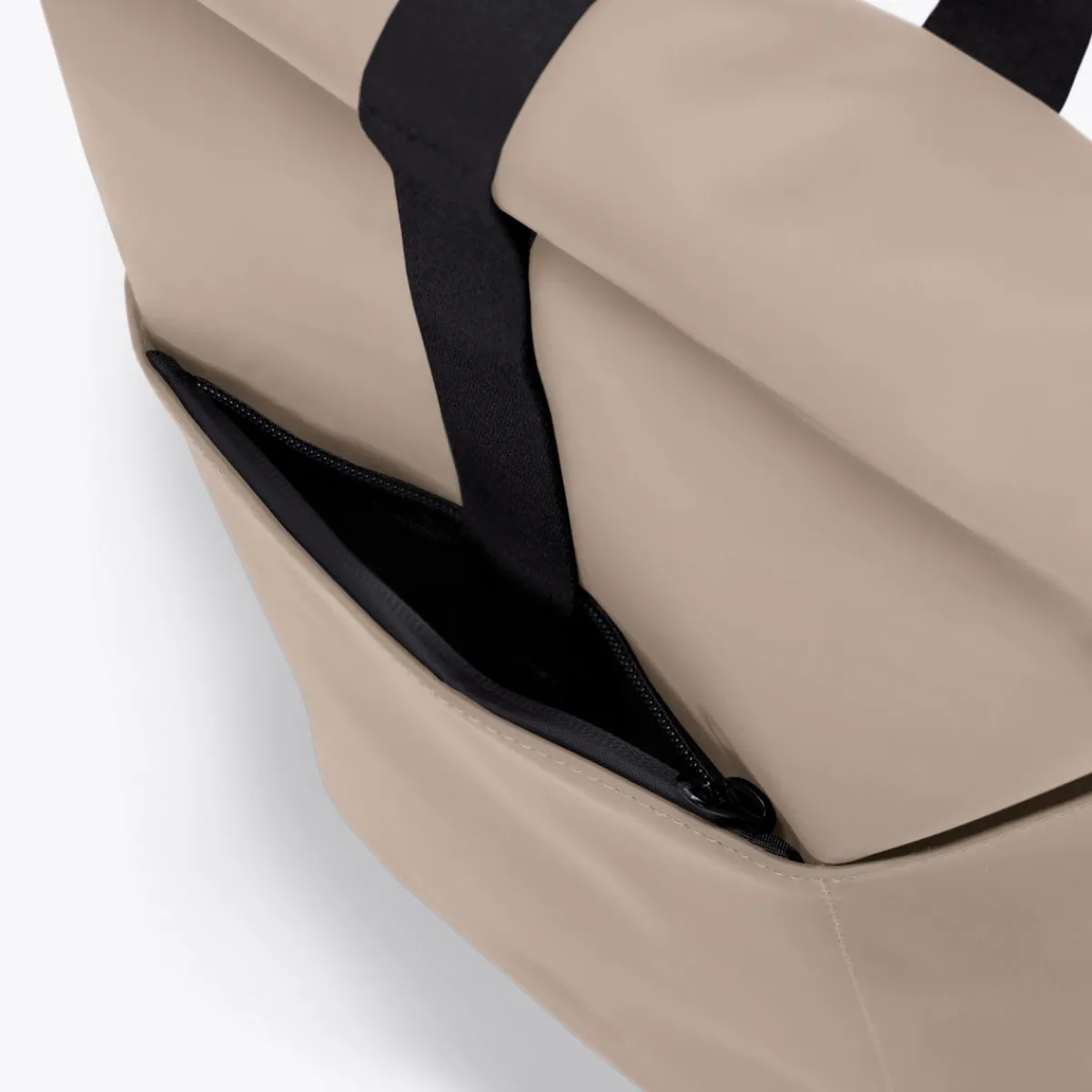 Lotus Infinity Series | Hajo Medium | Ucon Acrobatics Hajo Medium Backpack Sand