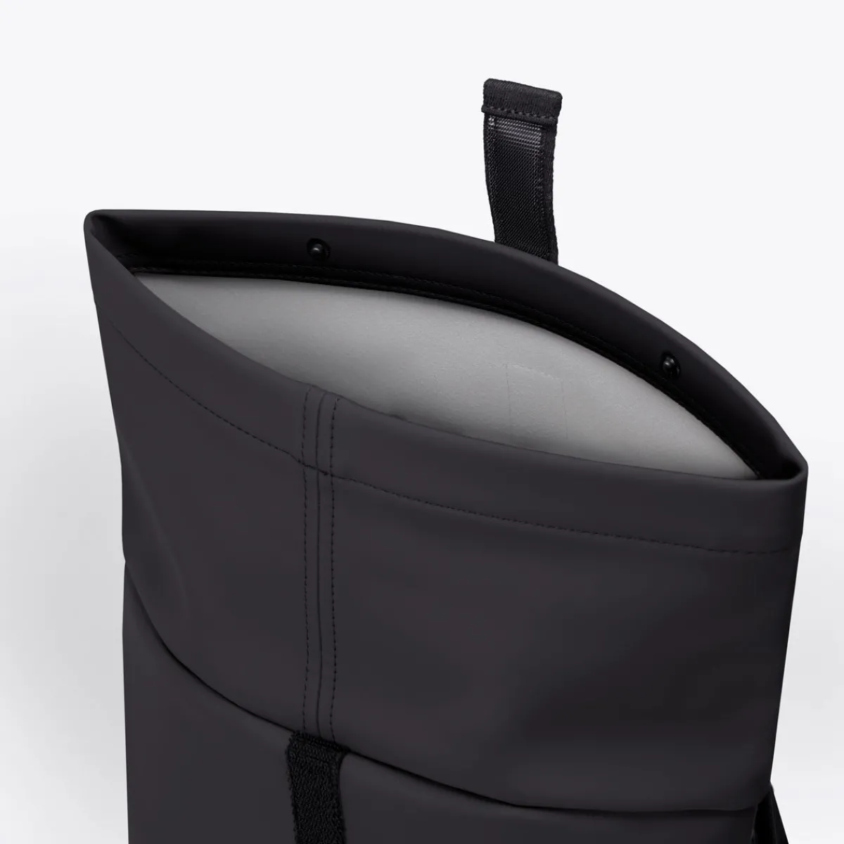 Lotus Infinity Series | Hajo Medium | Ucon Acrobatics Hajo Medium Backpack Black