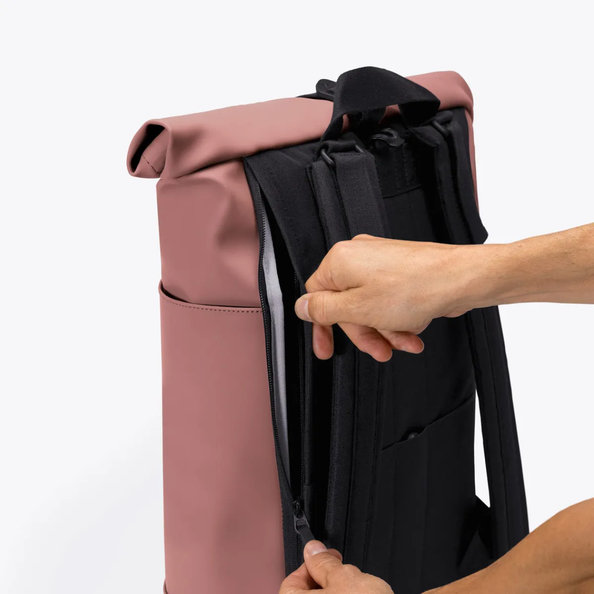 Lotus Infinity Series | Hajo Medium | Ucon Acrobatics Hajo Medium Pannier Backpack DarkRose