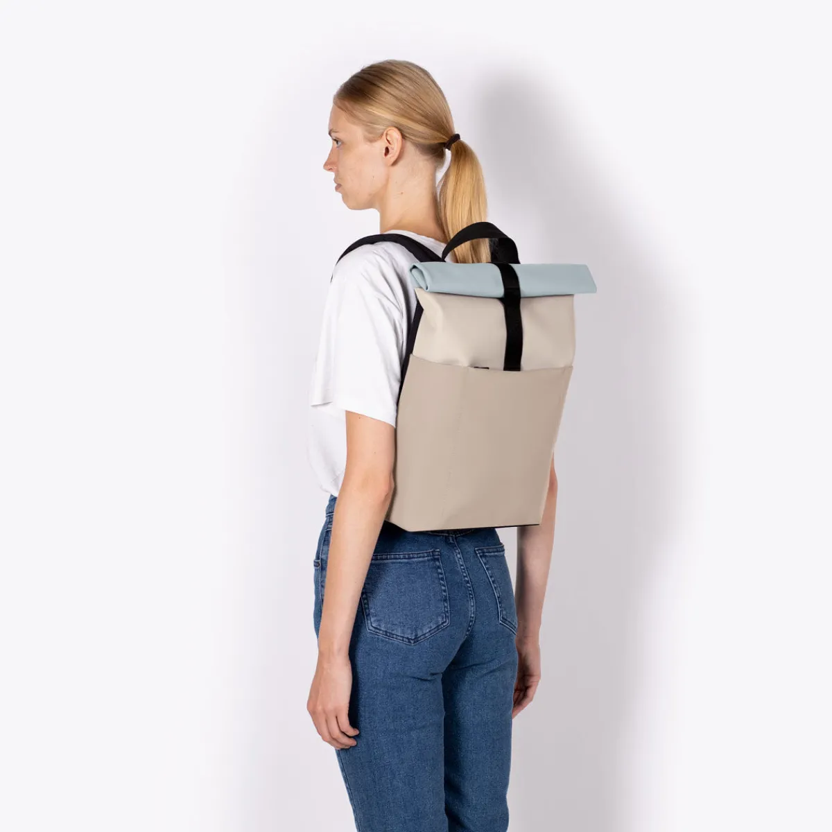 Lotus Infinity Series | Hajo Mini | Ucon Acrobatics Hajo Mini Backpack LightSand-Sand