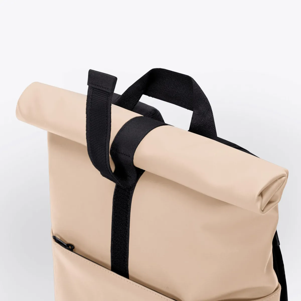 Lotus Series | Hajo Mini | Ucon Acrobatics Hajo Mini Backpack LightAlmond
