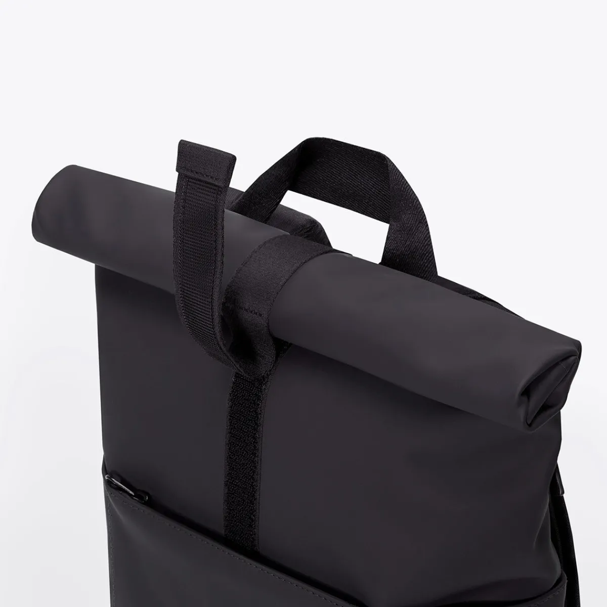 Lotus Series | Hajo Mini | Ucon Acrobatics Hajo Mini Backpack Black