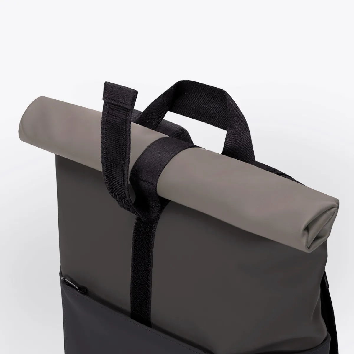 Lotus Series | Hajo Mini | Ucon Acrobatics Hajo Mini Backpack Asphalt-Black