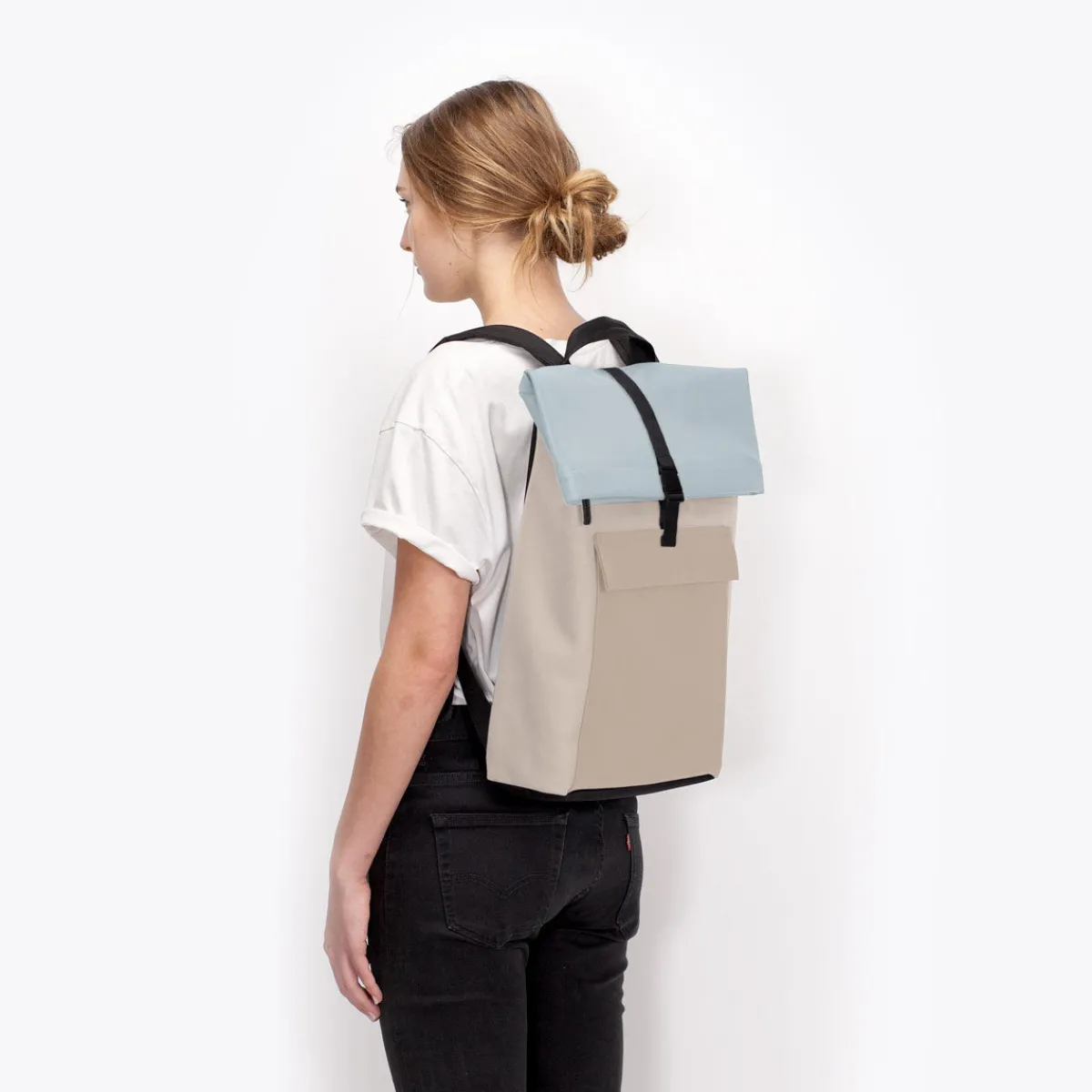 Lotus Infinity Series | Jannik Medium | Ucon Acrobatics Jannik Medium Backpack LightSand-Sand