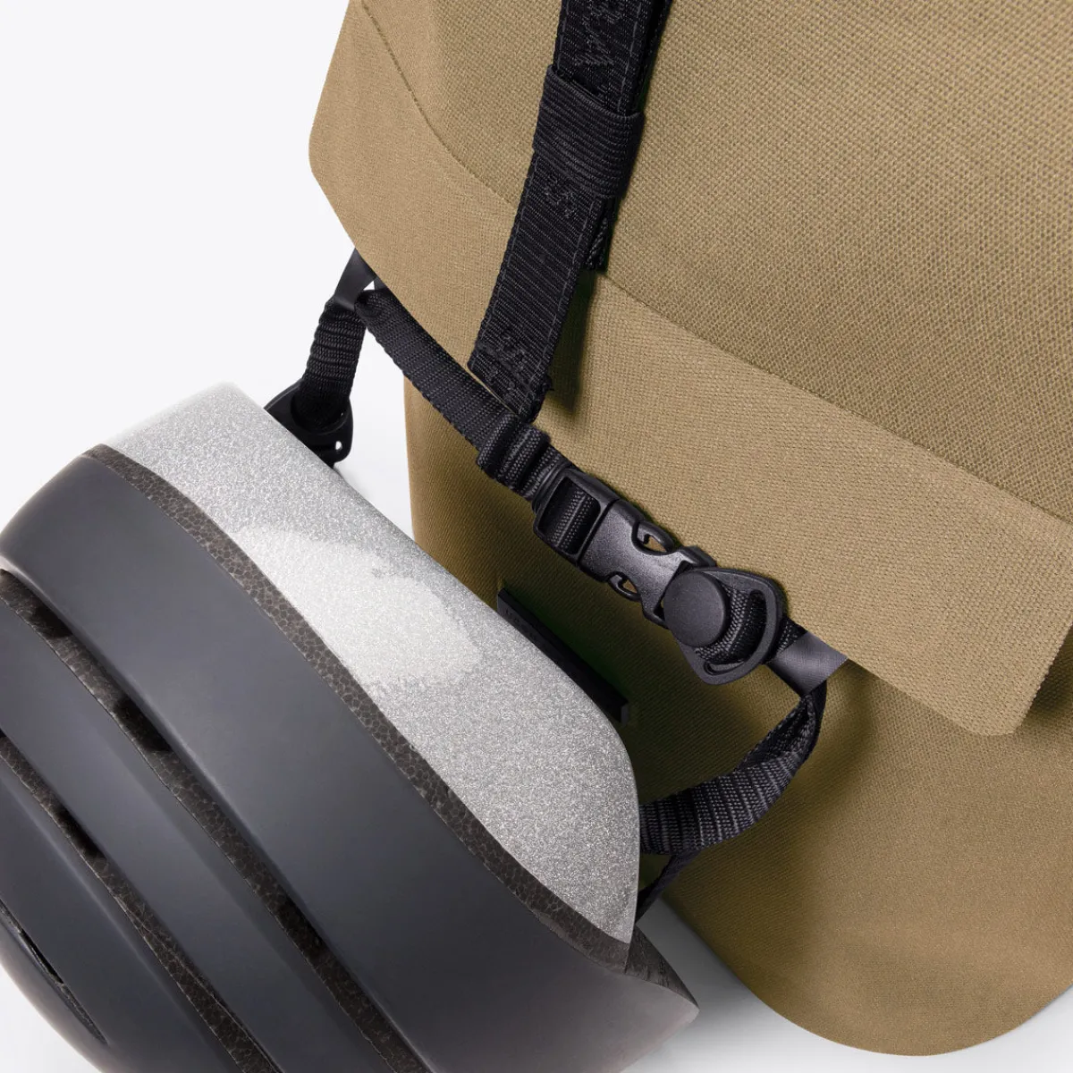 Phantom Endurance | Jannik Medium | Ucon Acrobatics Jannik Medium Backpack OliveReflective