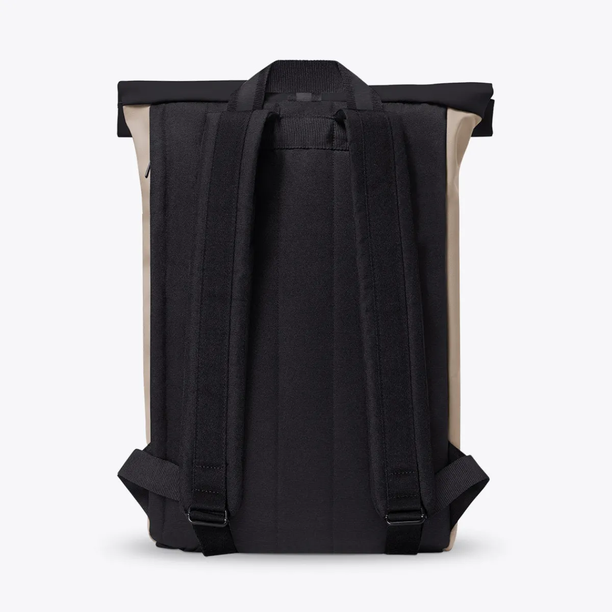 Aloe Series | Jannik Medium | Ucon Acrobatics Jannik Medium Backpack Sand-Black