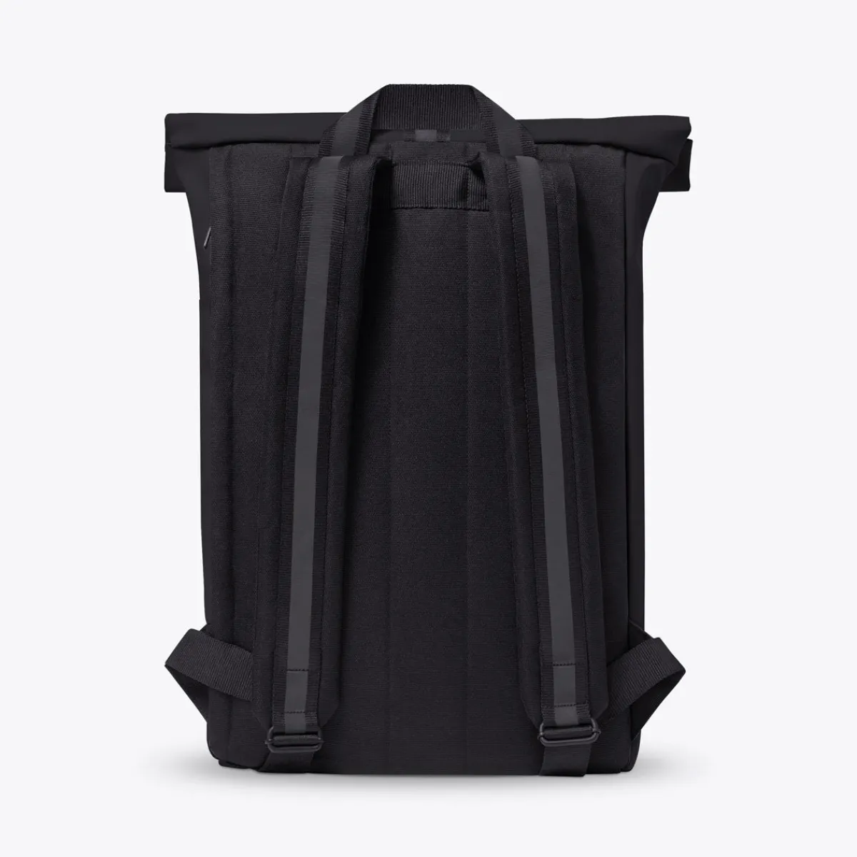 Aloe Series | Jannik Medium | Ucon Acrobatics Jannik Medium Backpack Black-Black