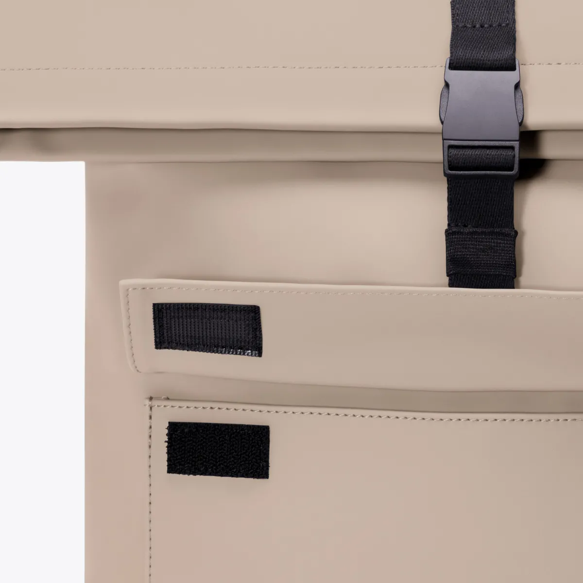 Lotus Infinity Series | Jannik Medium | Ucon Acrobatics Jannik Medium Pannier Backpack Sand
