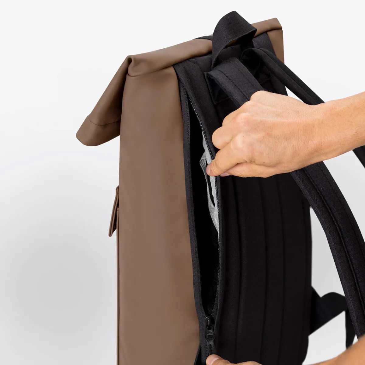 Lotus Infinity Series | Jannik Mini | Ucon Acrobatics Jannik Mini Backpack Chestnut