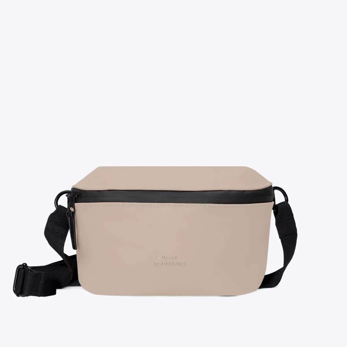 Lotus Infinity Series | Jona Medium | Ucon Acrobatics Jona Medium Bag Sand