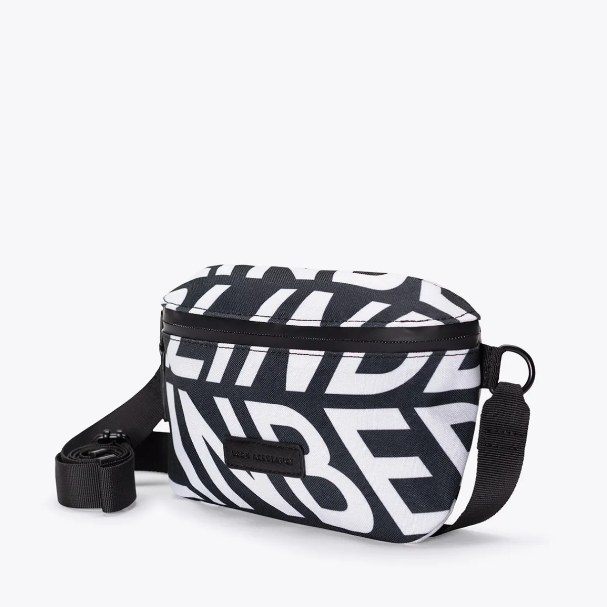 Jona Medium | Crossbody-taschen | Ucon Acrobatics Jona Medium Bag Black&White