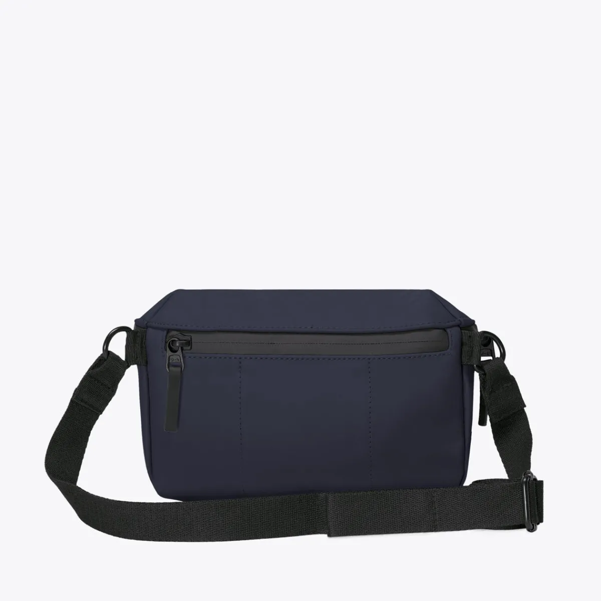 Lotus Infinity Series | Jona Medium | Ucon Acrobatics Jona Medium Bag DarkNavy