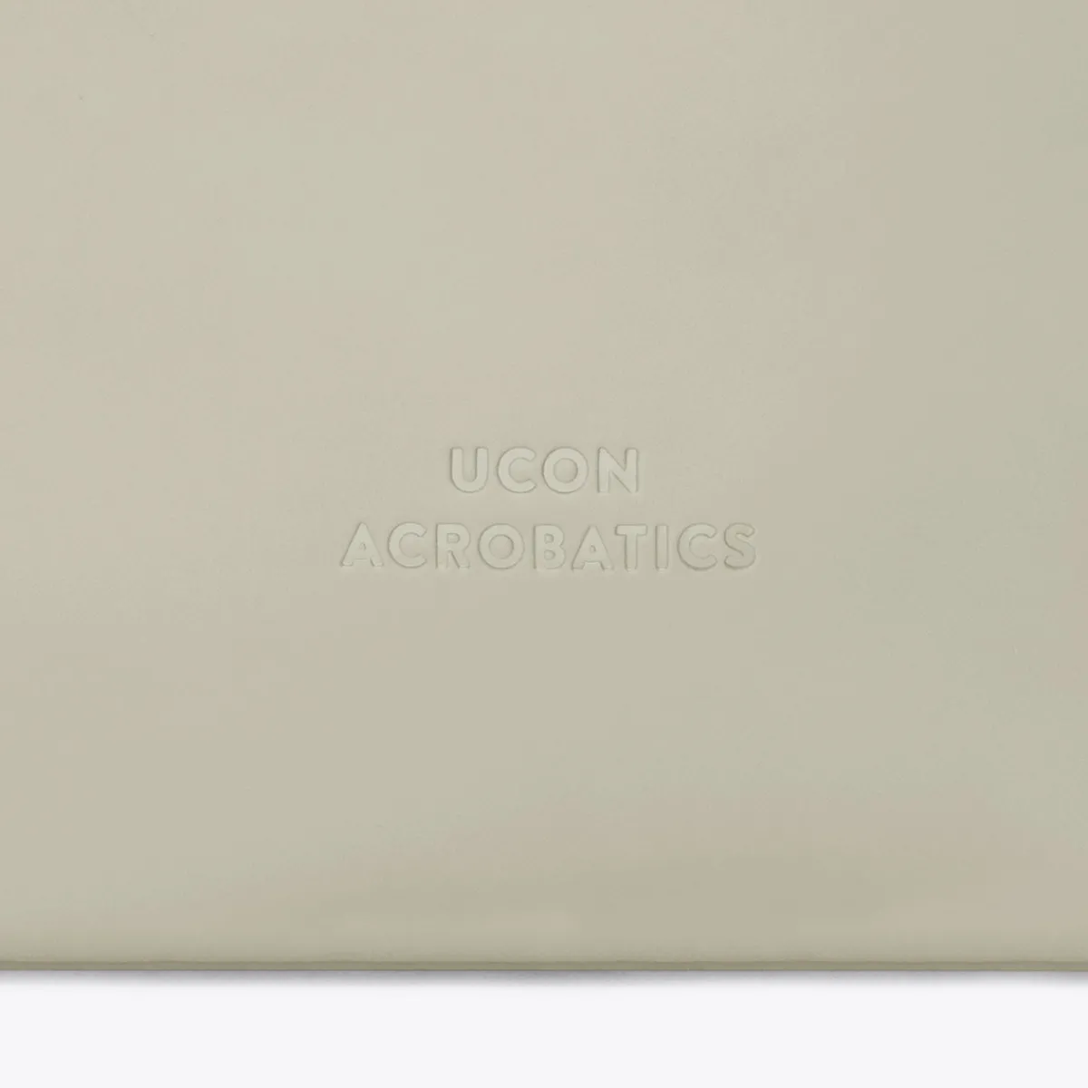 Lotus Series | Jona Medium | Ucon Acrobatics Jona Medium Bag PastelGreen