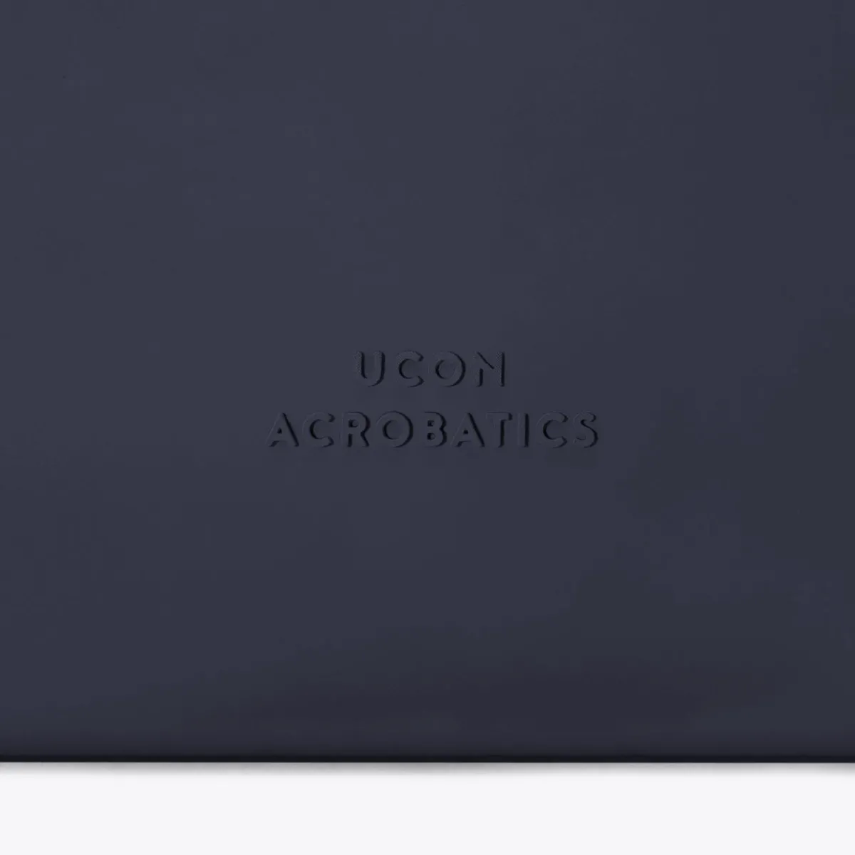 Lotus Infinity Series | Jona Medium | Ucon Acrobatics Jona Medium Bag DarkNavy