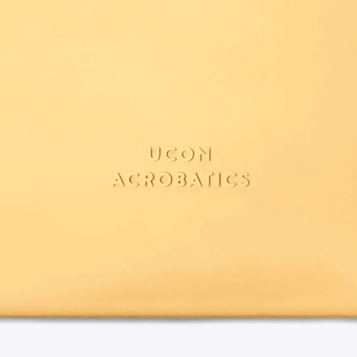 Lotus Infinity Series | Jona Medium | Ucon Acrobatics Jona Medium Bag Lemon