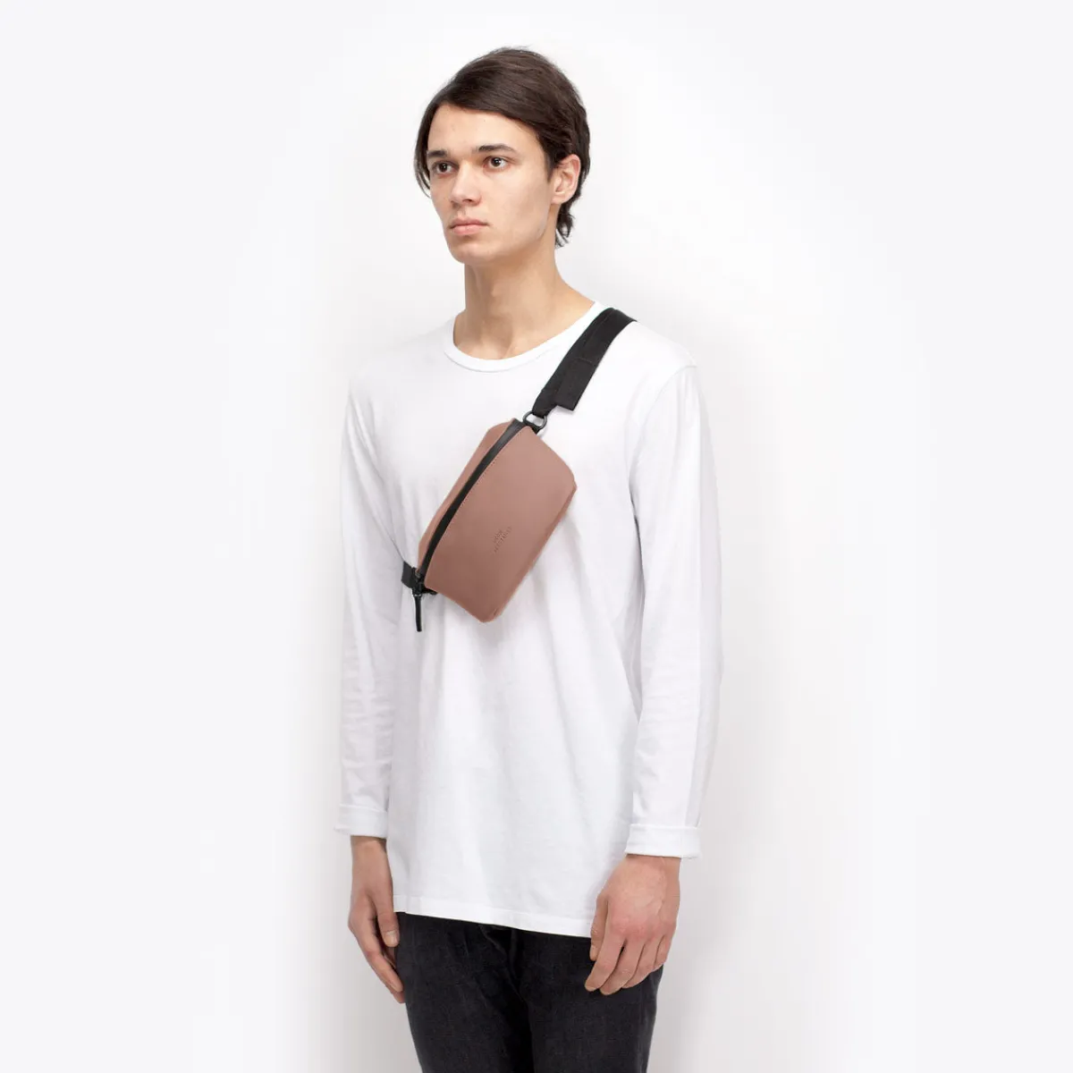 Lotus Series | Jona Medium | Ucon Acrobatics Jona Medium Bag Redwood