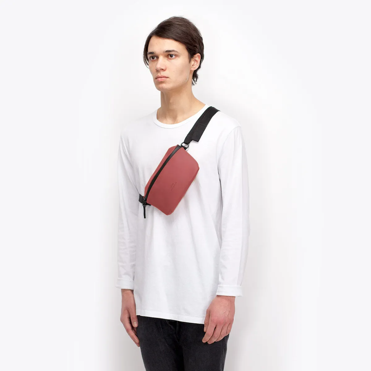 Lotus Series | Jona Medium | Ucon Acrobatics Jona Medium Bag Hibiscus