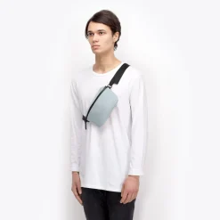 Lotus Infinity Series | Jona Medium | Ucon Acrobatics Jona Medium Bag DustyBlue