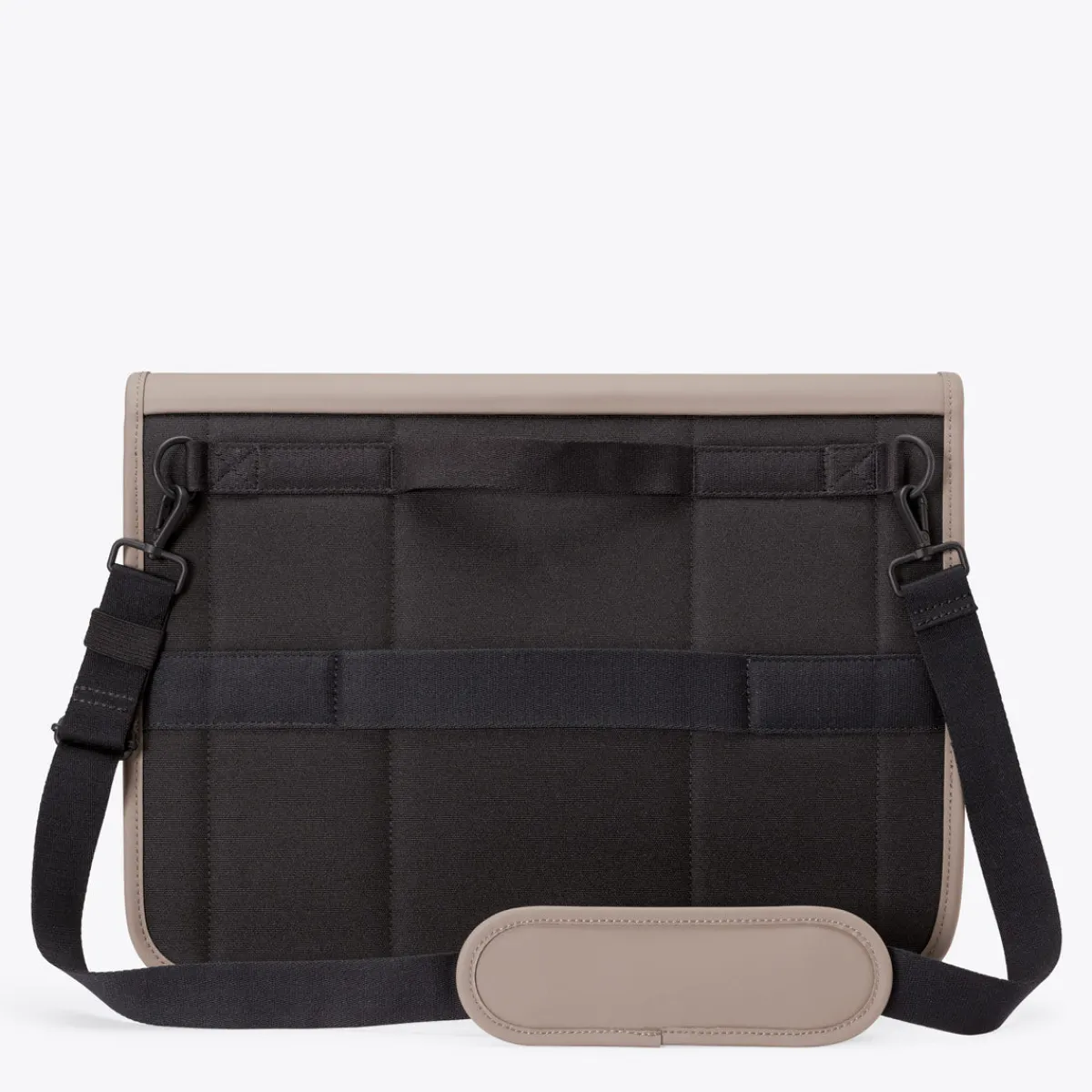 Lotus Infinity Series | Umhängetaschen | Ucon Acrobatics Katsu Bag DarkSand