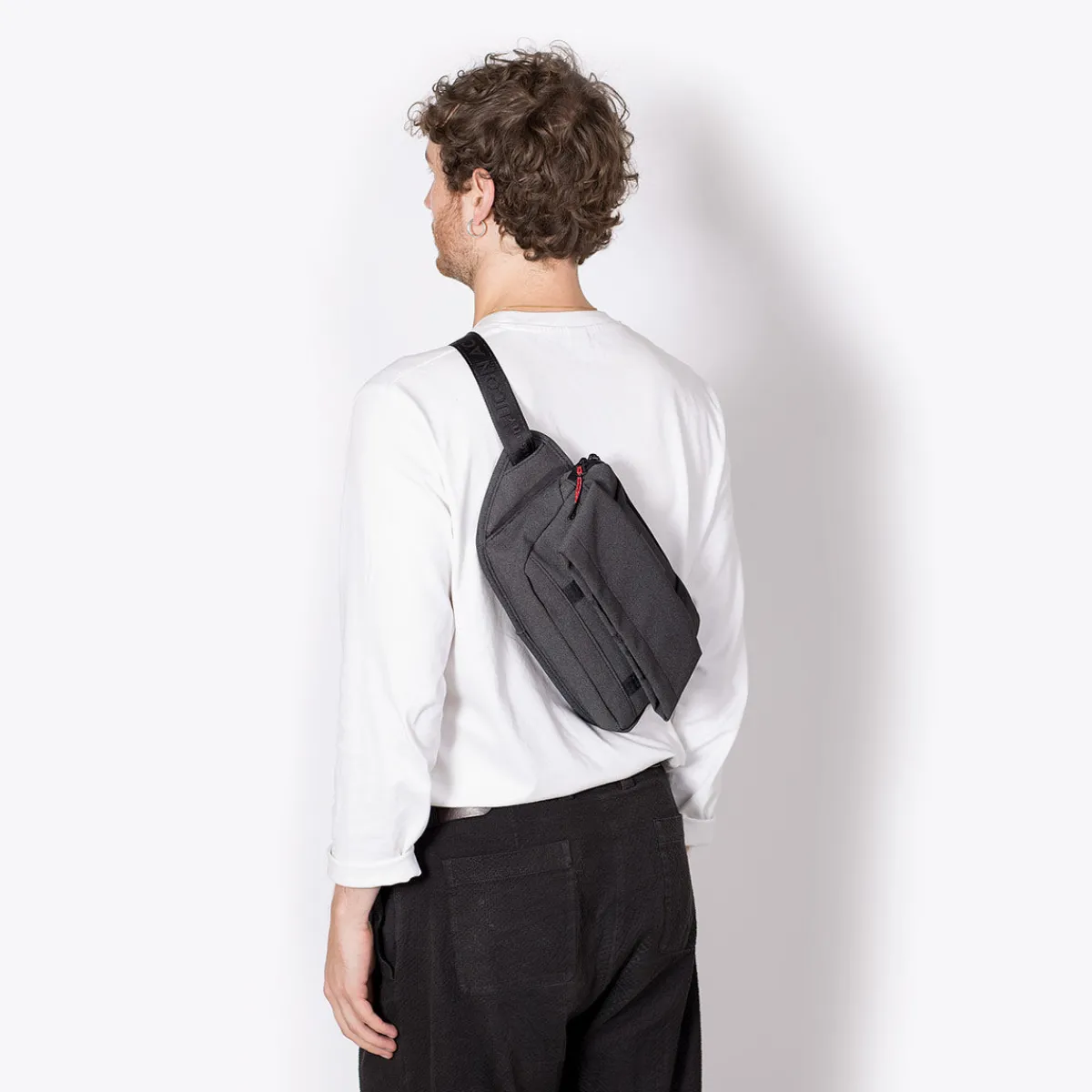 Phantom Series | Crossbody-taschen | Ucon Acrobatics Luca Bag AsphaltReflective