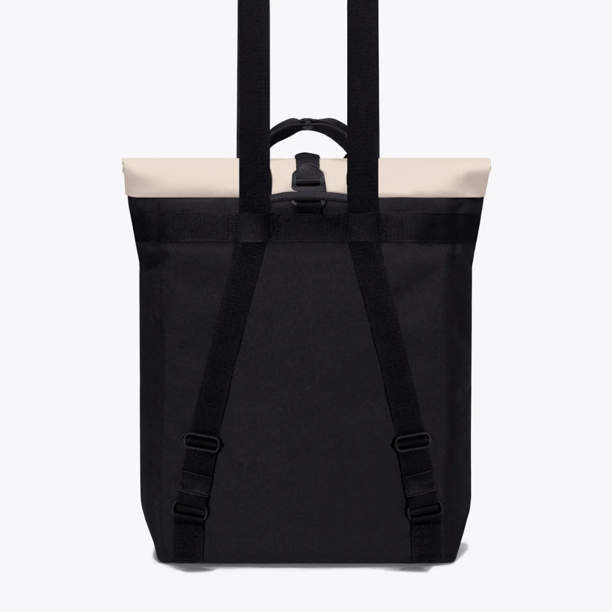 Lotus Infinity Series | Umhängetaschen | Ucon Acrobatics Malte Medium Backpack LightSand