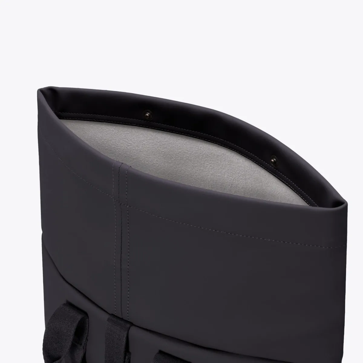 Lotus Infinity Series | Umhängetaschen | Ucon Acrobatics Malte Medium Backpack Black