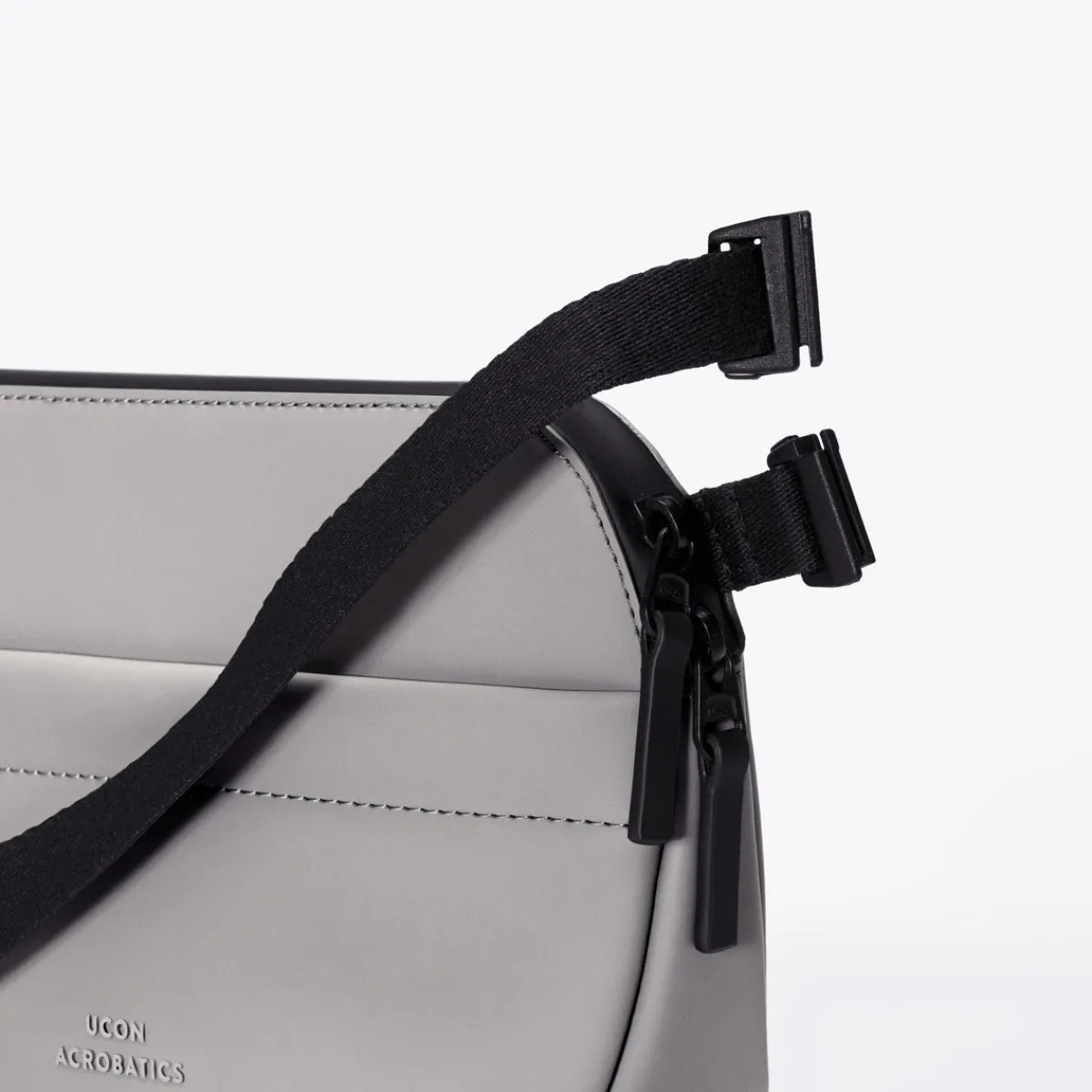 Lotus Infinity Series | Umhängetaschen | Ucon Acrobatics Melvin Medium Bag GlacierGrey