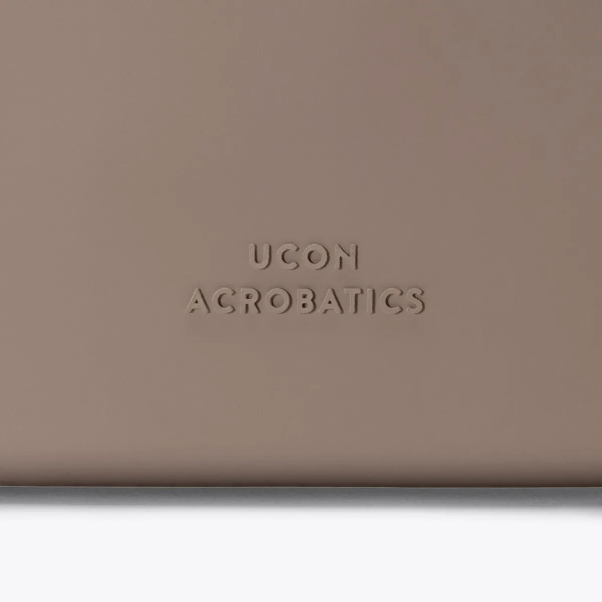 Lotus Infinity Series | Umhängetaschen | Ucon Acrobatics Melvin Medium Bag DarkSand