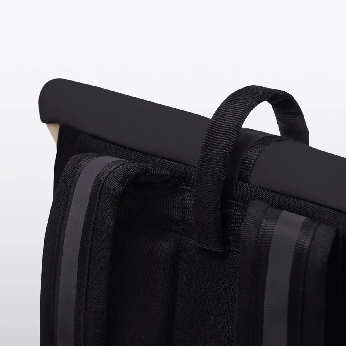 Aloe Series | Niklas | Ucon Acrobatics Niklas Backpack Sand-Black