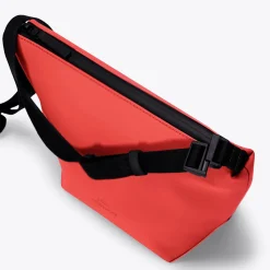 Lotus Series | Umhängetaschen | Ucon Acrobatics Nola Bag Red