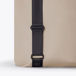 Aloe Series | Ucon Acrobatics Ruben Medium Bag Sand-Black