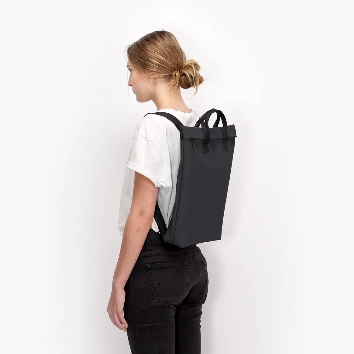 Lotus Series | Rucksäcke | Ucon Acrobatics Till Bag Black