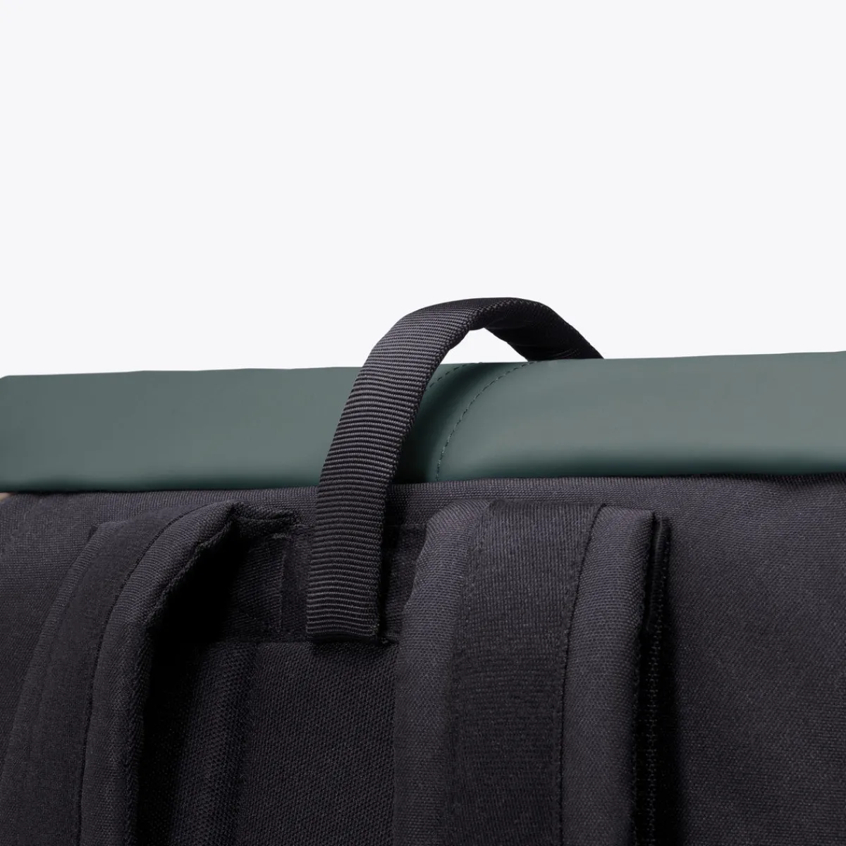 Lotus Infinity Series | Reisetasche | Ucon Acrobatics Yuto Medium Backpack DarkSand-GlacierGrey
